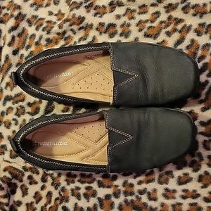 Naturalizer Franklyn black loafers size 7